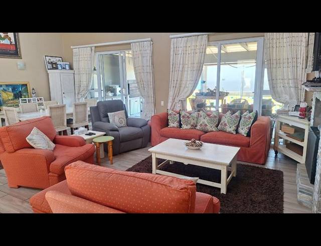 4 BEDROOM HOUSE FOR SALE IN PINNACLE POINT GOLF ESTATE